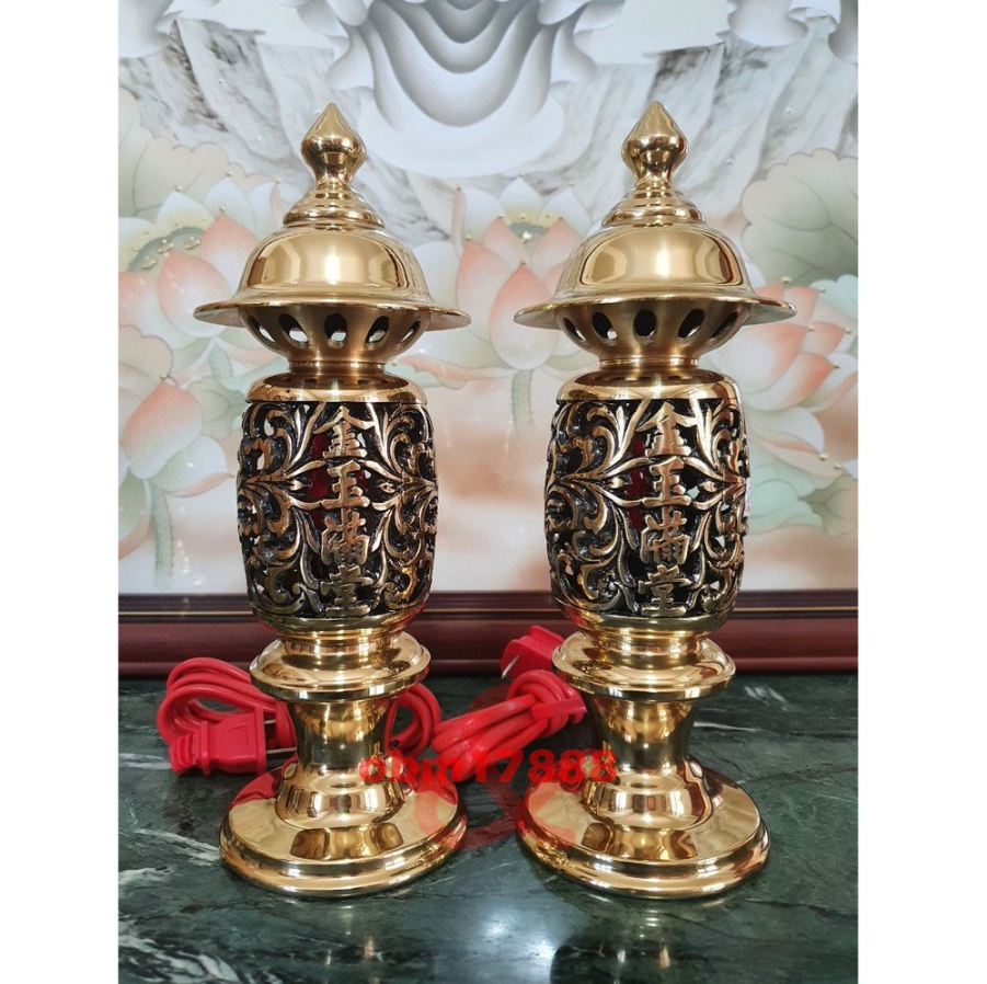 Đặc Điểm Mẫu Đèn Thờ Quả Dứa.png